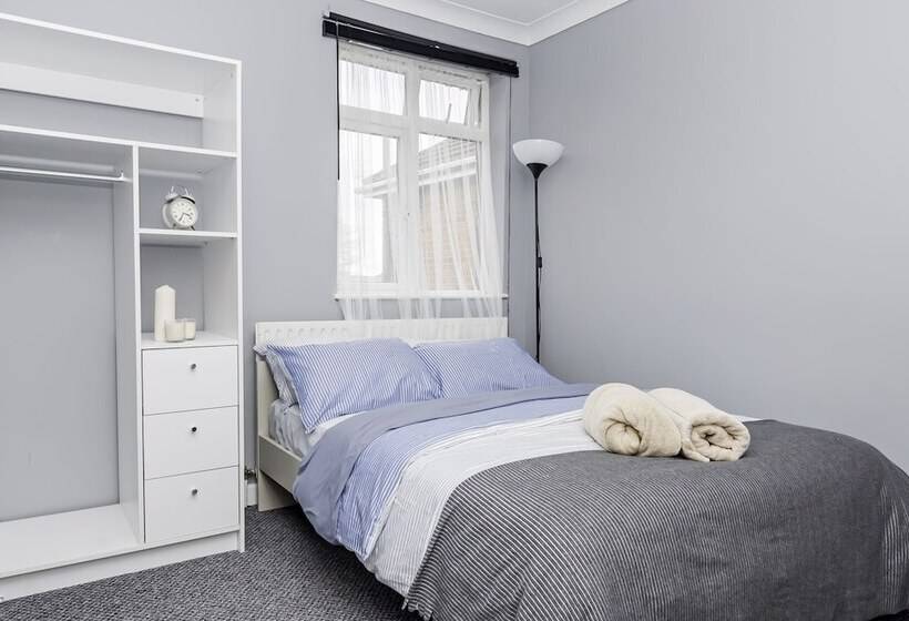 膳宿费 Shirley House 2, Self Catering Guest House, Self Check In, Smart Locks, 10 Min Walk To Southampton G
