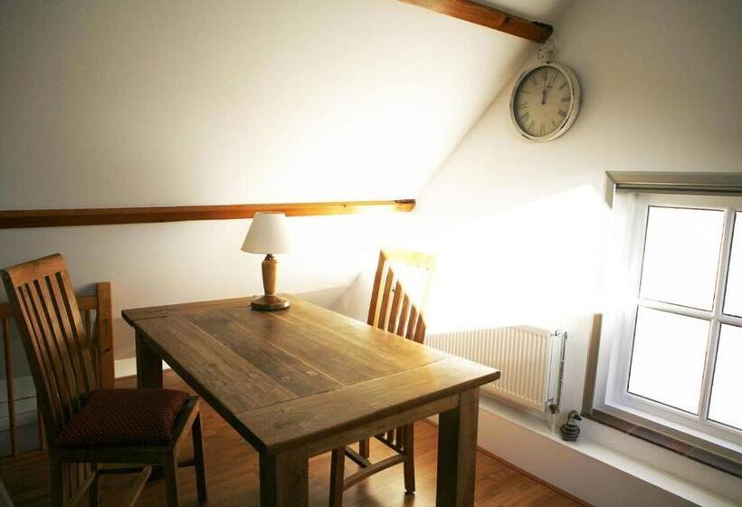 تختخواب و صبحانه Logies Op Dreef