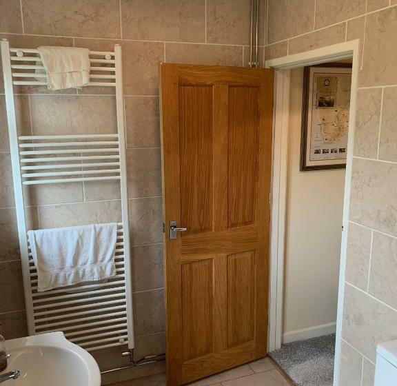 Eastfield B & B