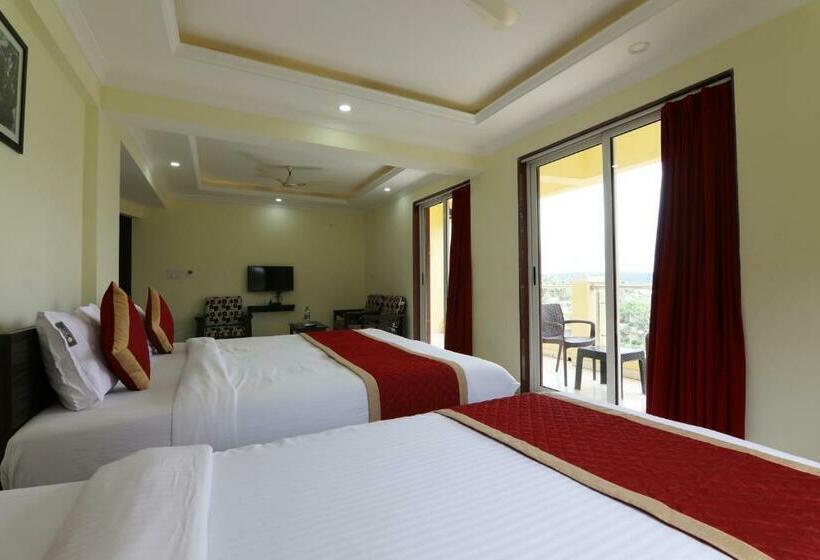 호텔 Sai Swastik Luxury Stay