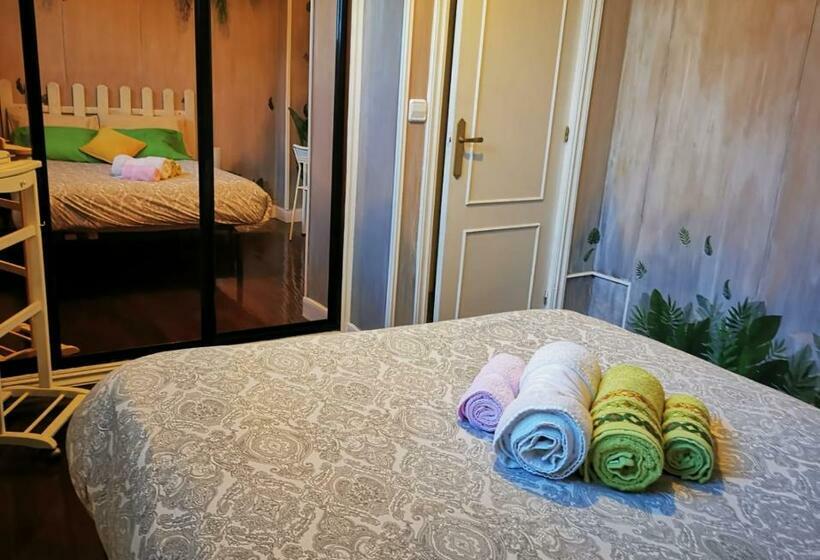 Bed and Breakfast Habitacion En Casa De Marisa Y Juan