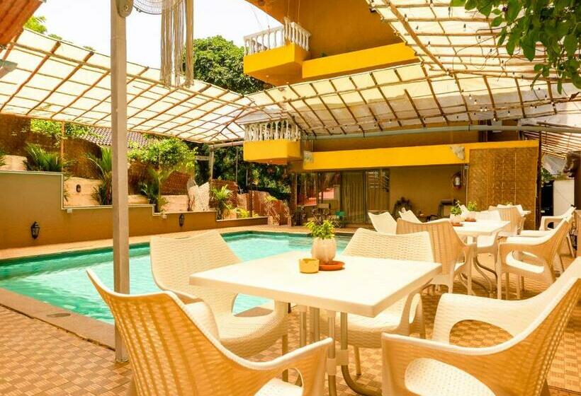 هتل Verandah   A Beautiful Story, Near Anjuna Beach