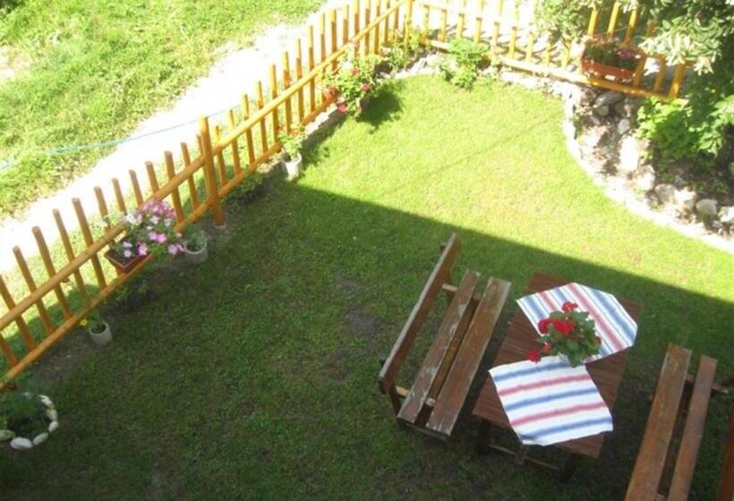 بنسيون Guest House Emmy