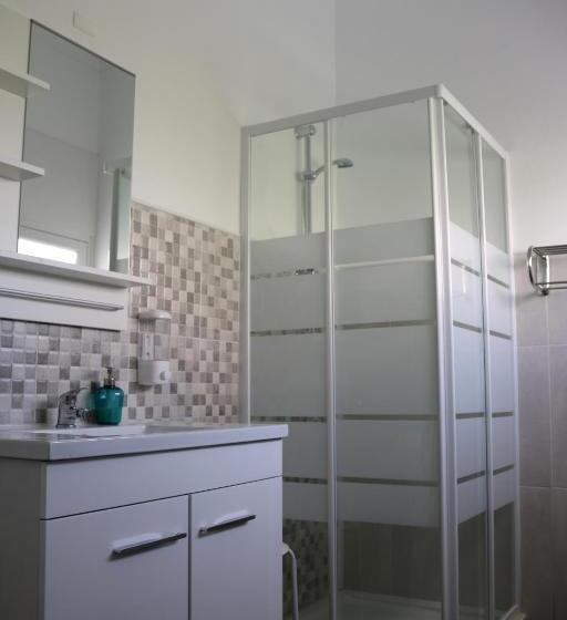 هاستل In My House