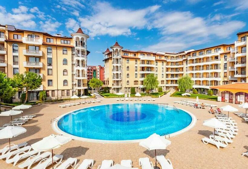 Holiday Apartcomplex Royal Sun