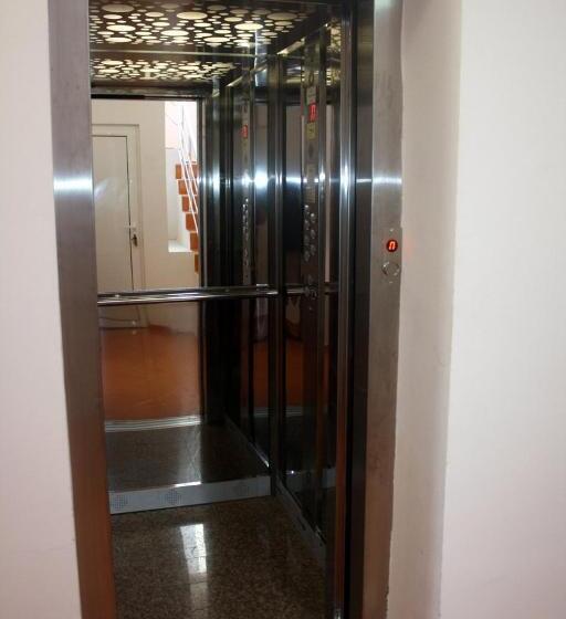 پانسیون Guest Rooms Venera