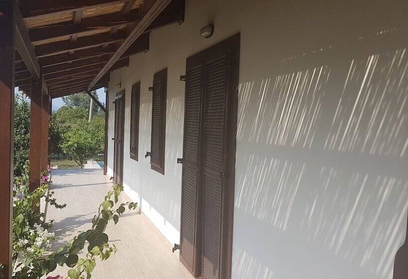 پانسیون Mandarin Guesthouse   Adult Only