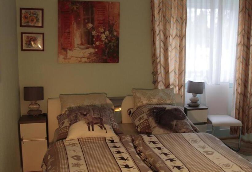 پانسیون Lebensart