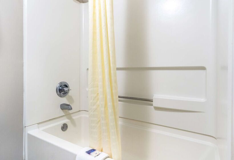 בית מלון כפרי Americas Best Value Inn Chattanooga N