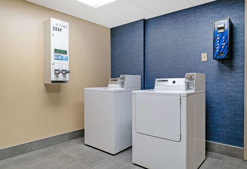 هتل Best Western Executive Inn & Suites