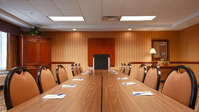 هتل Best Western Executive Inn & Suites