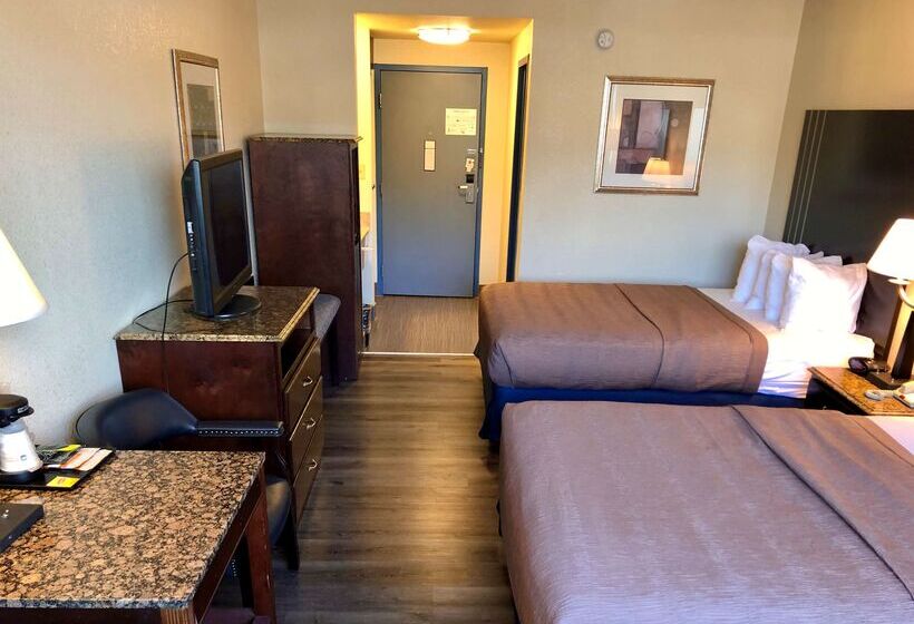 ホテル Best Western Plus Reading Inn & Suites