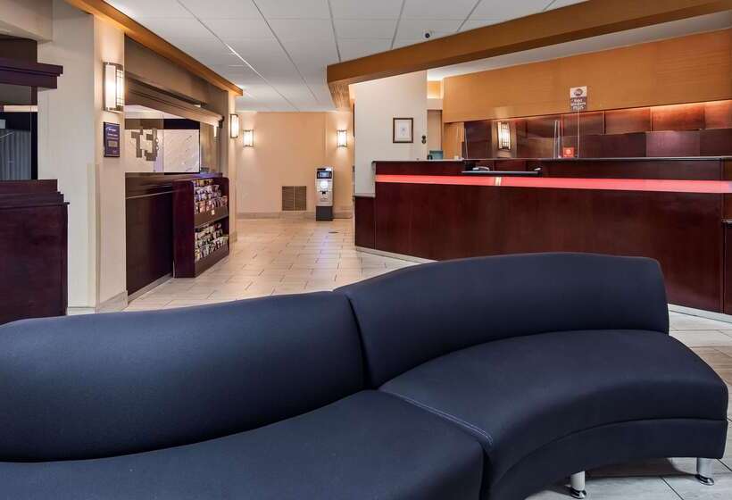 ホテル Best Western Plus Reading Inn & Suites