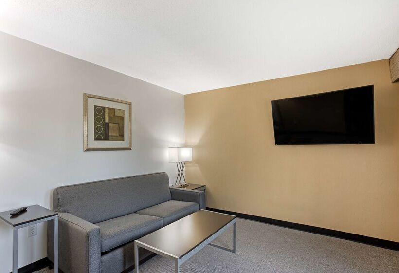 ホテル Best Western Plus Reading Inn & Suites
