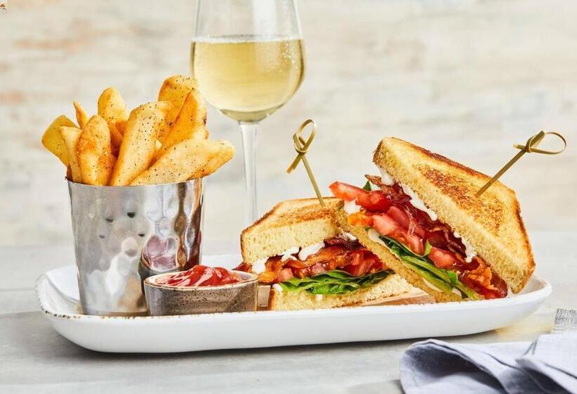 فندق Courtyard By Marriott Potomac Mills Woodbridge