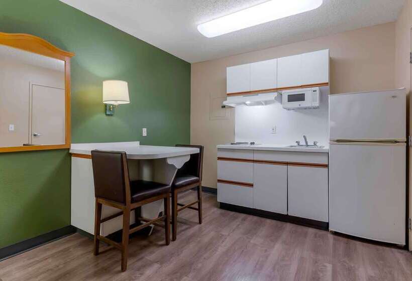 هتل Hawthorn Extended Stay By Wyndham Irving Dfw North