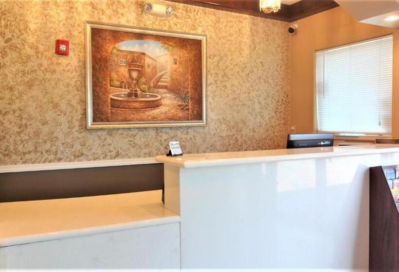 هتل La Copa Inn
