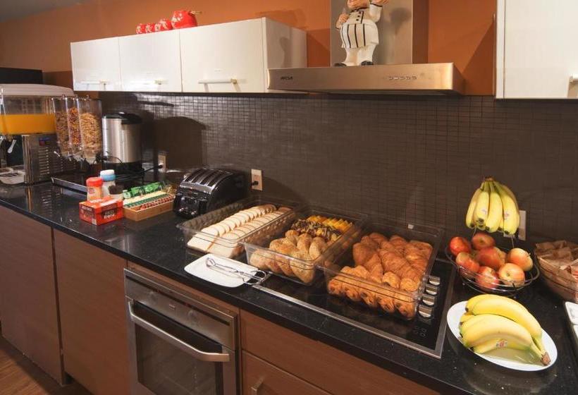 فندق Nuvo  Suites For Residence