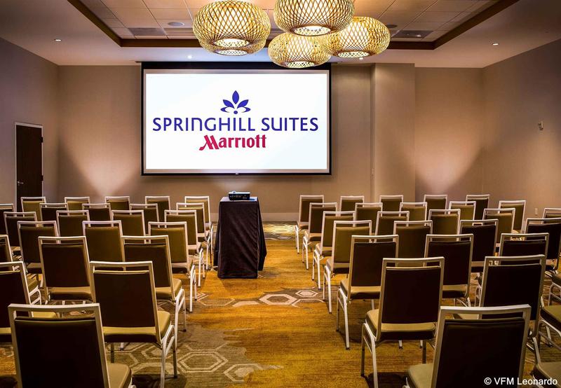 هتل Springhill Suites By Marriott Oceanside Beach