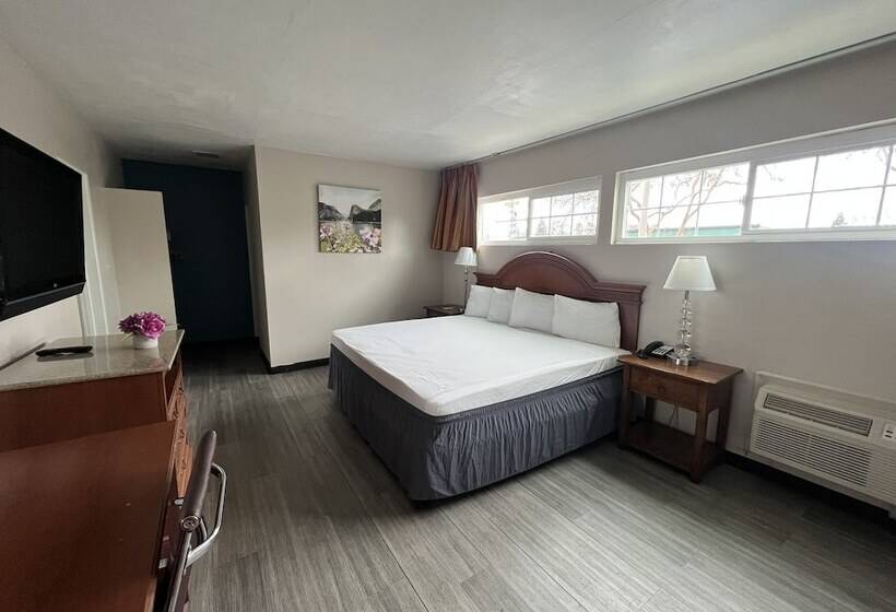 فندق University Inn Chico