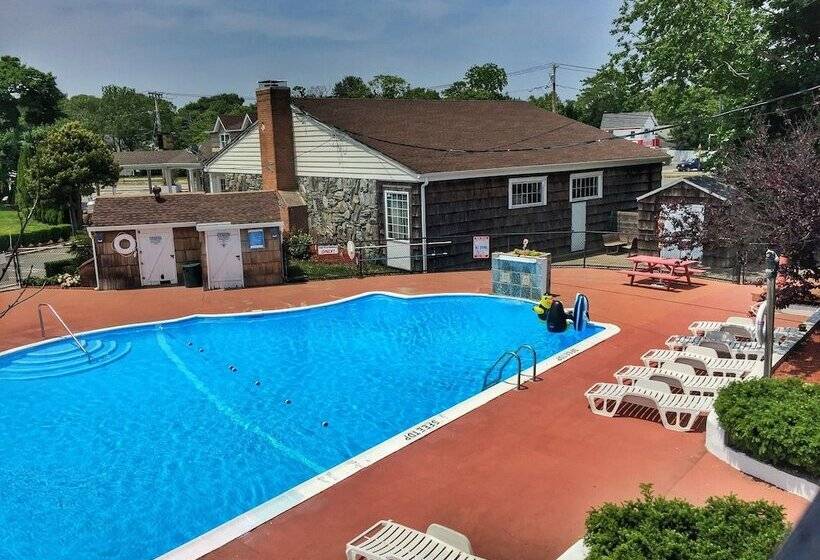 מוטל Budget Host East End Hotel In Riverhead