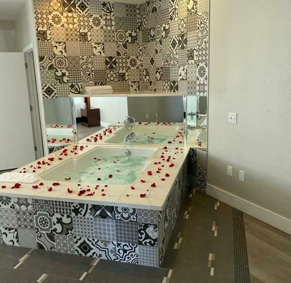بنسيون Mid City Inn & Suites Pico Rivera