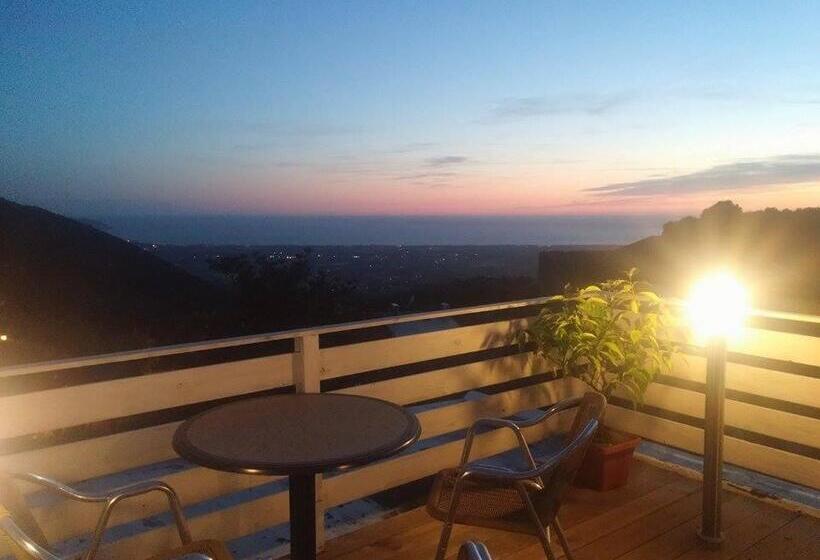 مبيت وإفطار Casa Tommasini