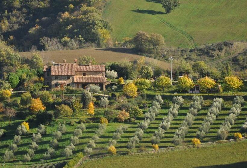 Отель Agriturismo La Valle Dimenticata