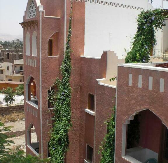 هتل El Fayrouz