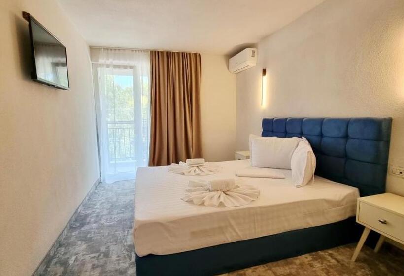 هتل Mojo Resort