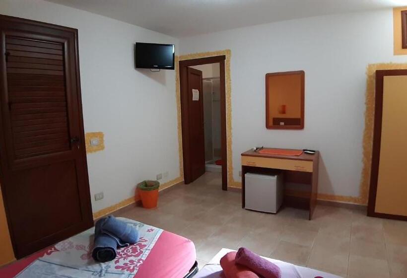 بنسيون Guesthouse Affittacamere Goloritzè