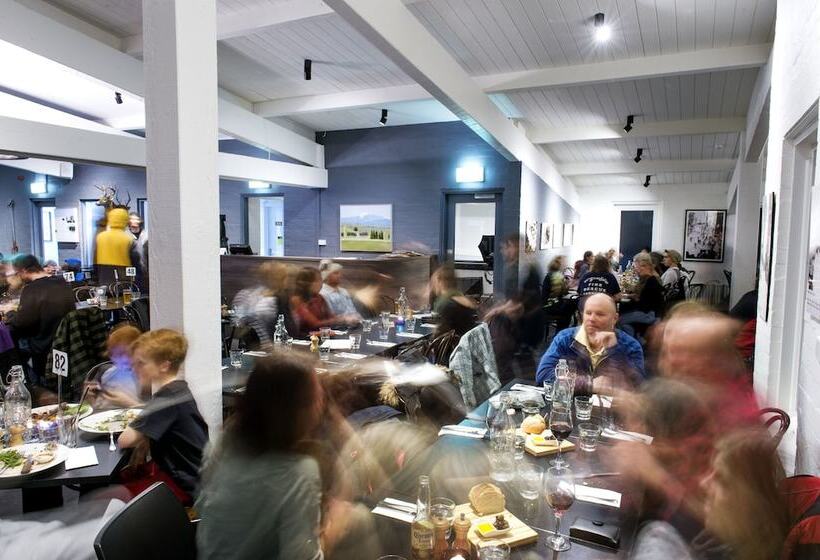 汽车旅馆  Ski Club Of Victoria   Ivor Whittaker Lodge