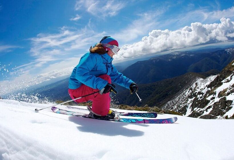 汽车旅馆  Ski Club Of Victoria   Ivor Whittaker Lodge