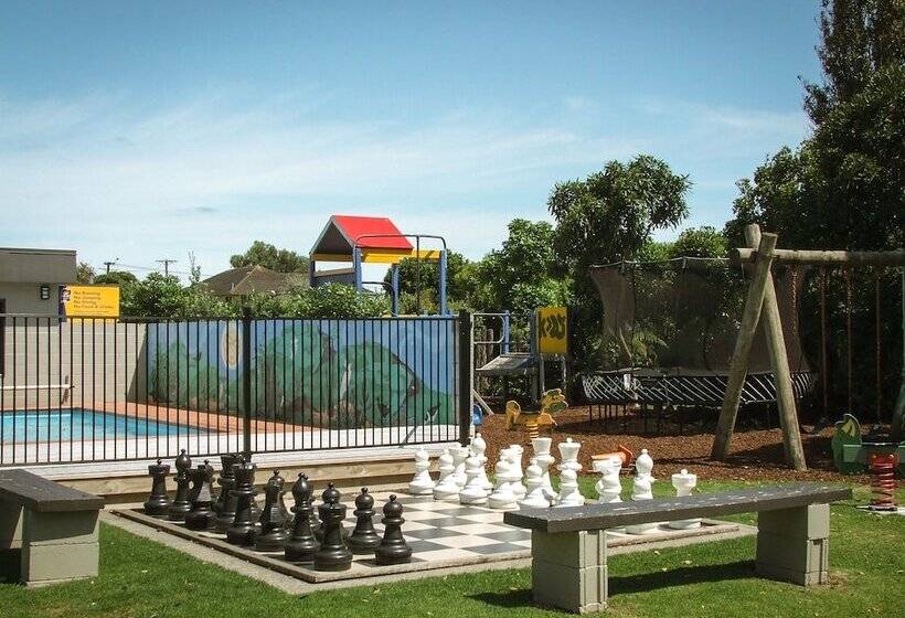 منتجع New Plymouth Top 10 Holiday Park