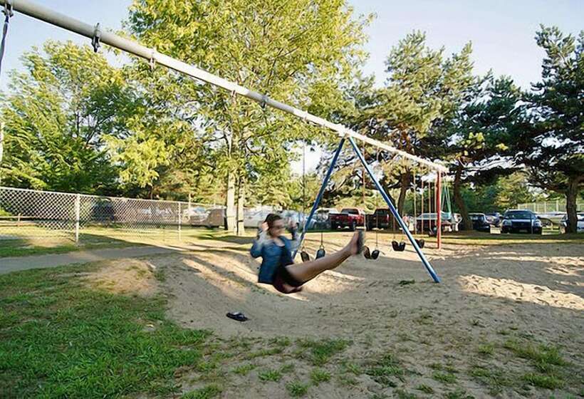 Отель Brennan Beach Rv Resort   Caravan Park