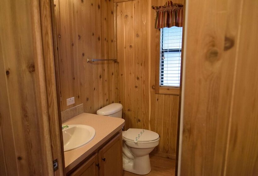 هتل Leavenworth Rv Campground