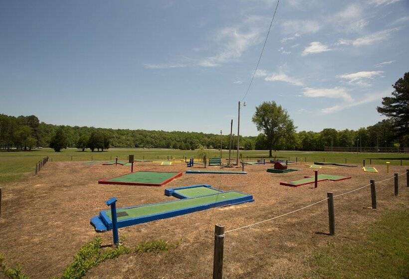 Отель Natchez Trace Rv Campground