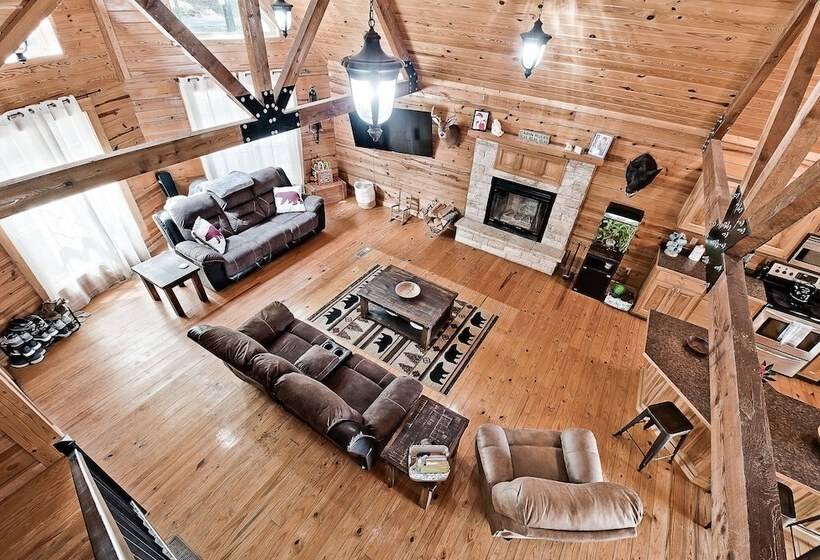 Lake Forest Luxury Log Cabins
