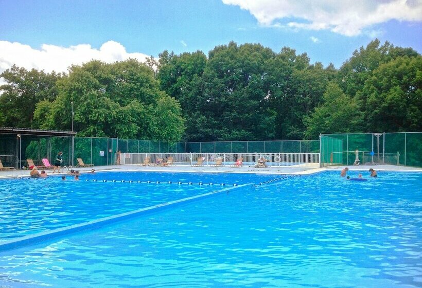 Lake Myers Rv & Camping Resort