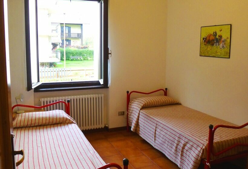 إقامة Lake Project