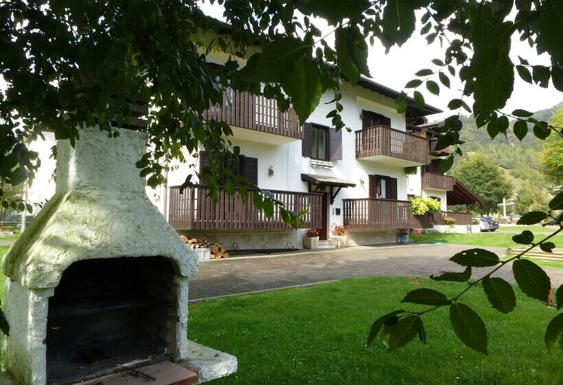 إقامة Lake Project