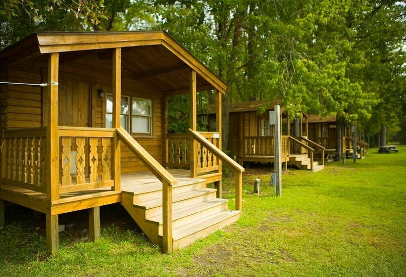 Twin Lakes Rv & Camping Resort