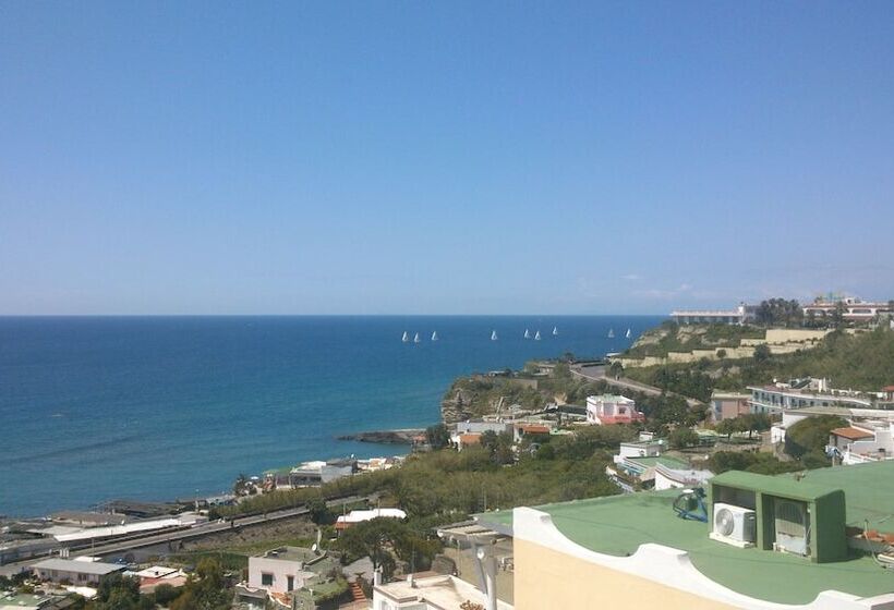 Bed and Breakfast Accommodation For 6 With A Breathtaking View Of Citara