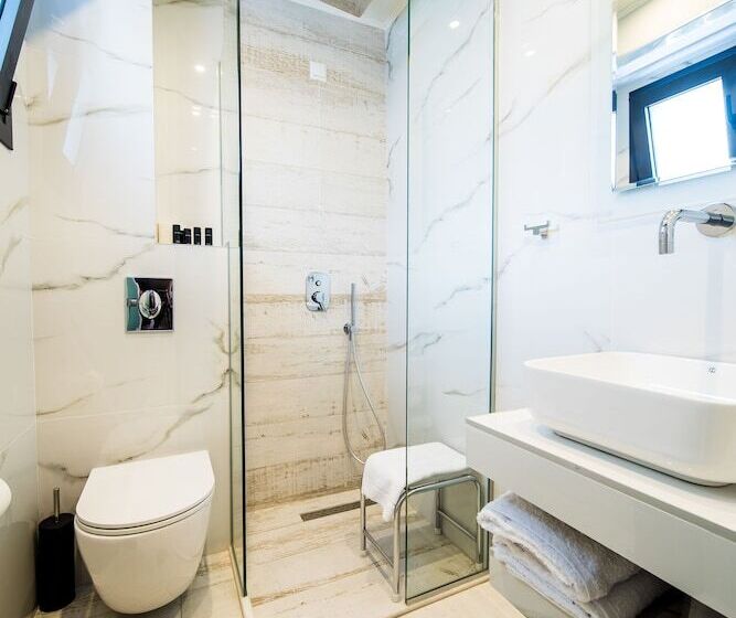 تختخواب و صبحانه Kali Thea Suites