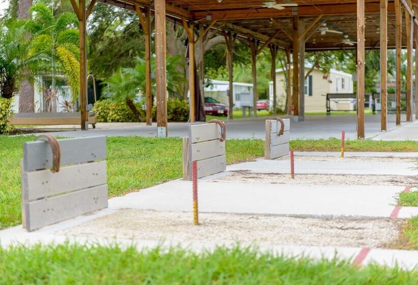 فندق Arbor Terrace Rv Resort