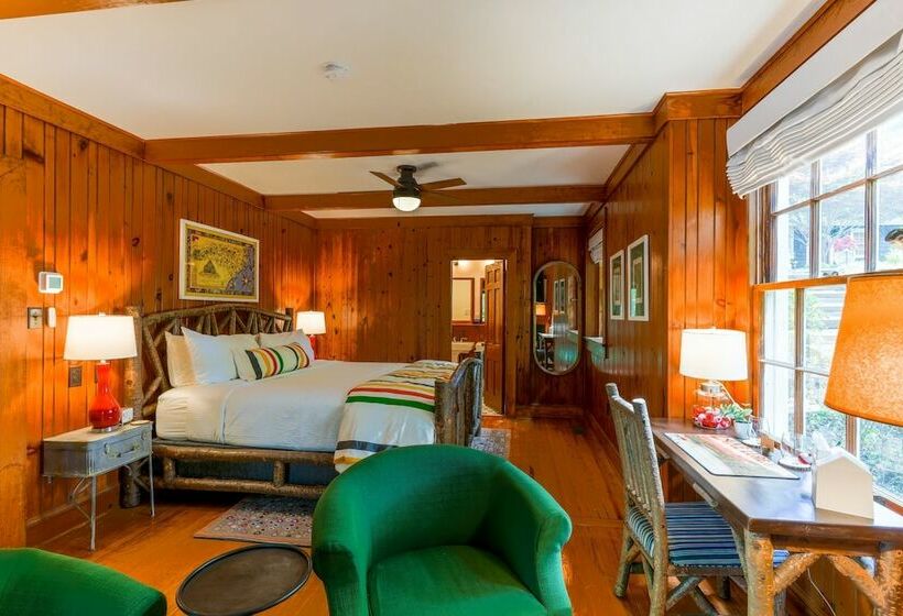 فندق The Lodge On Lake Lure