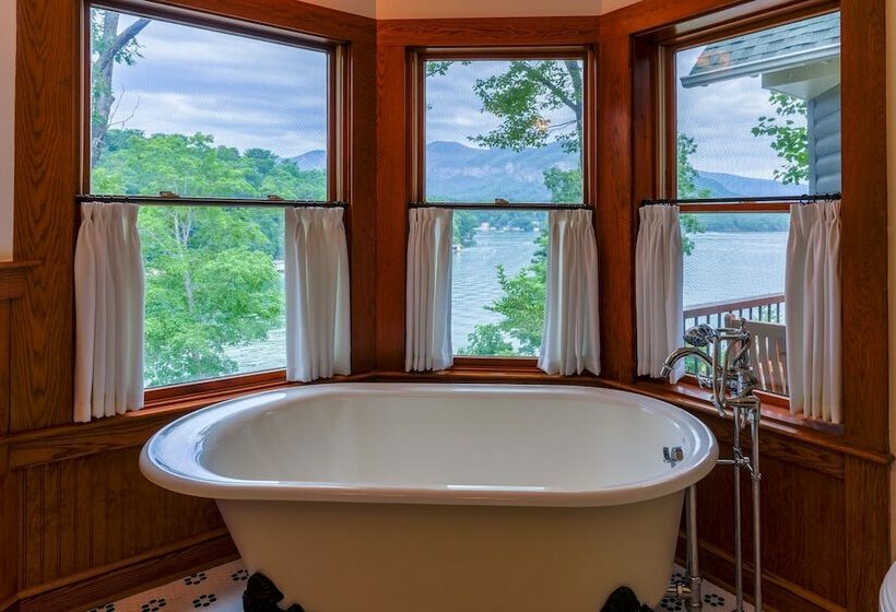 فندق The Lodge On Lake Lure
