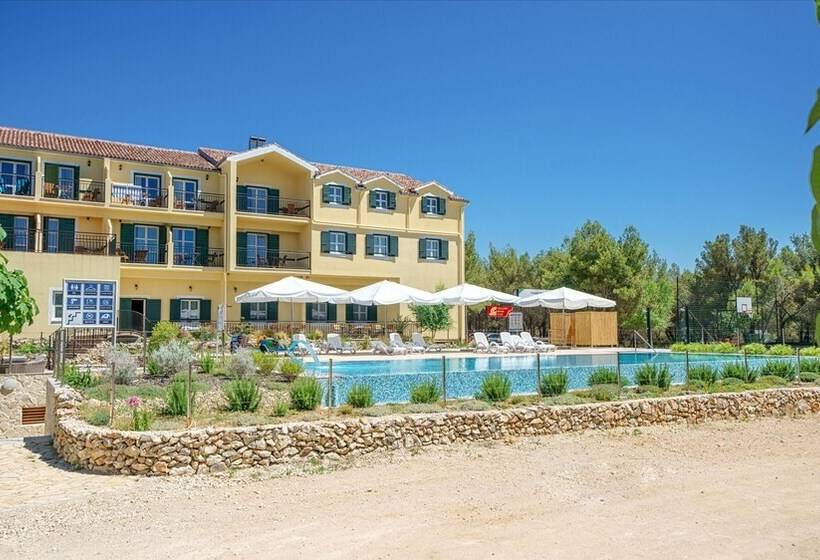 בית מלון כפרי Unique Pool View Room With Breakfast Included