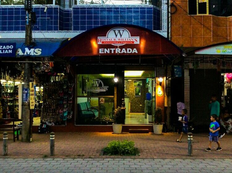 بنسيون Hostal R. Williams