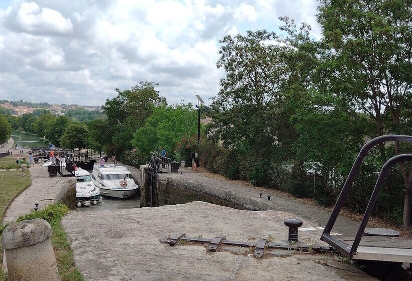 ペンション Gîte Et Chambres D Hôtes  Le Coq Du Nord   Mailhac